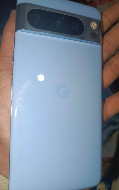 Google Pixel 8 Pro