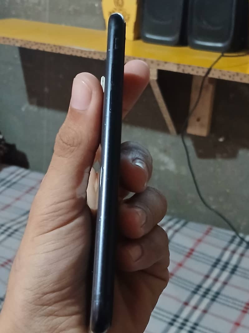 Apple iPhone SE 1