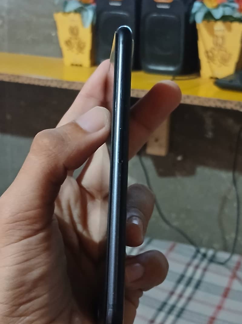 Apple iPhone SE 2