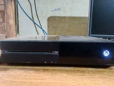 XBOX ONE 500GB SEALED 10/10