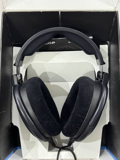 Sennheiser x Massdrop HD 6XX Audiophile Headphones – Like New