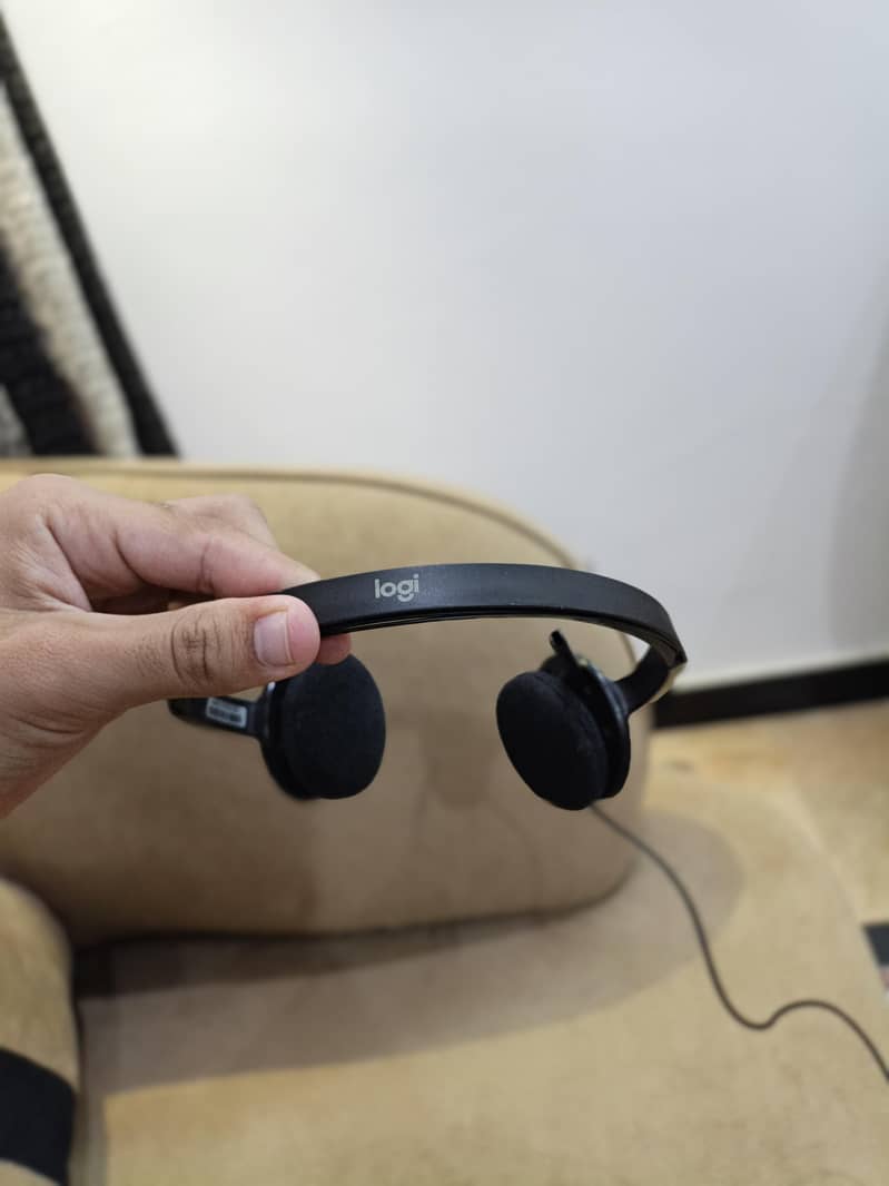 Logitech H340 USB Headset 5