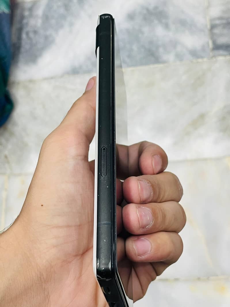 Google Pixel 6a 1