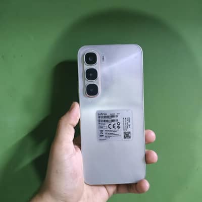 Infinix Hot 60 Pro