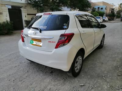 Toyota Vitz F 1.0 2015 model 2018 registered white