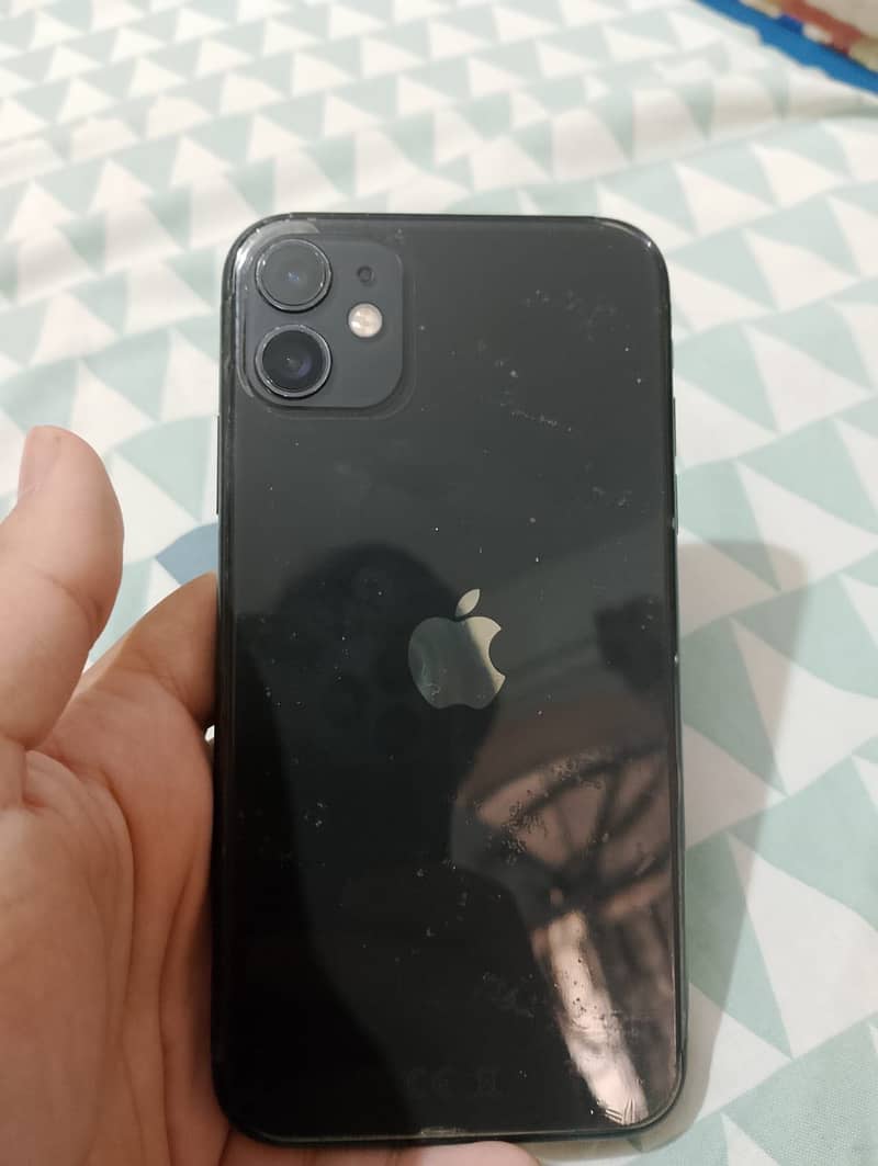 Apple iPhone 11 4