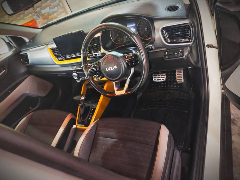 KIA STONIC 2022 4
