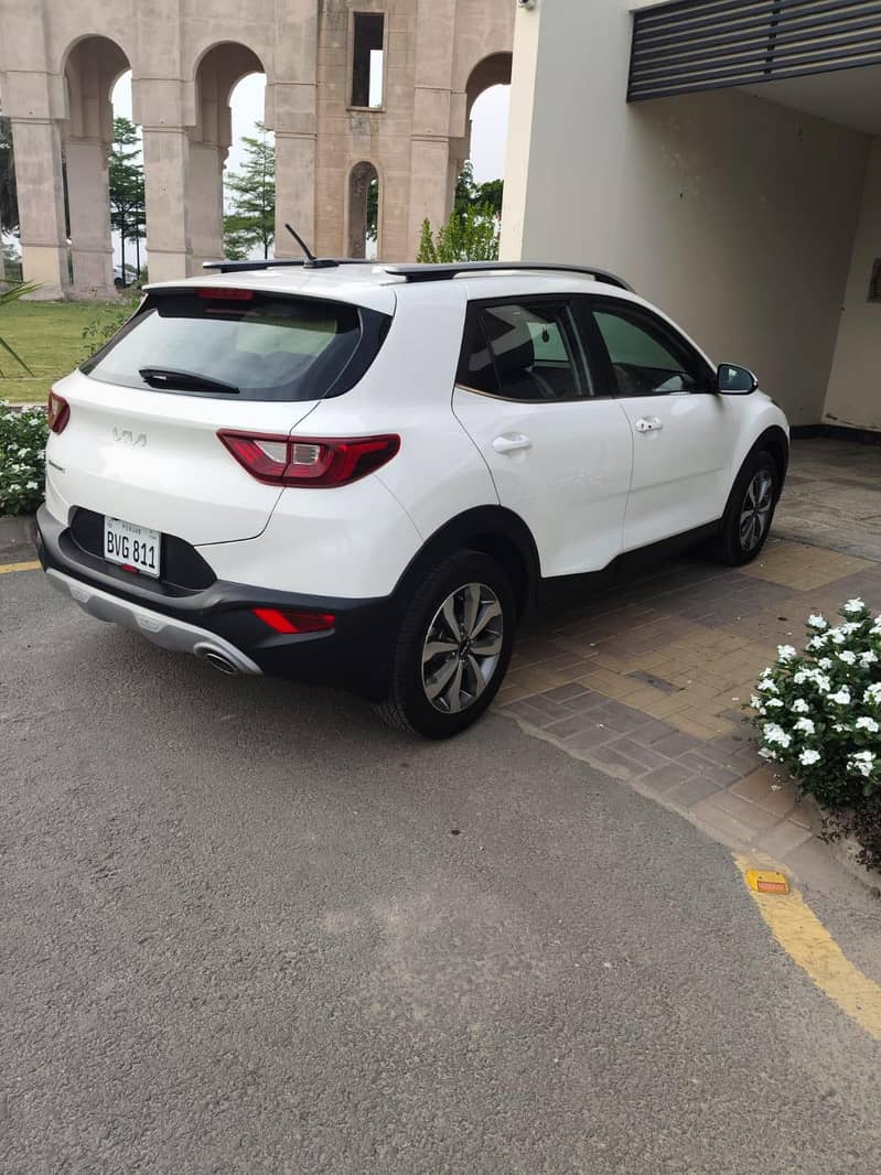 KIA STONIC 2022 9