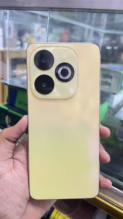 Infinix Smart 8 Pro