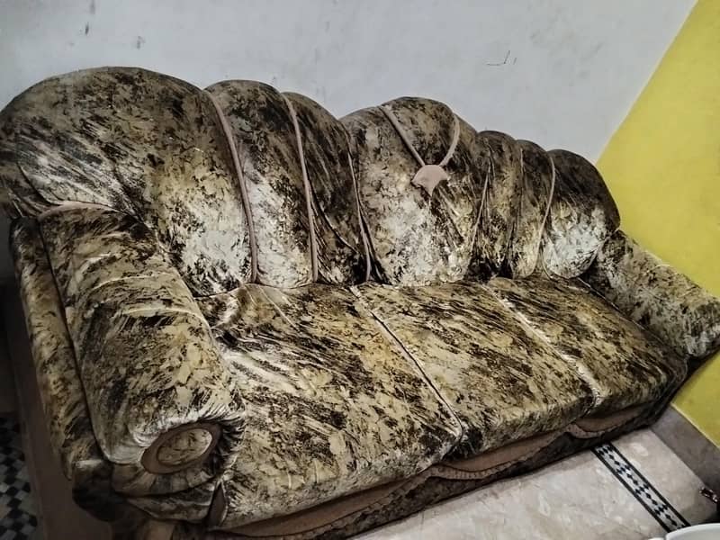 Sofa set 0
