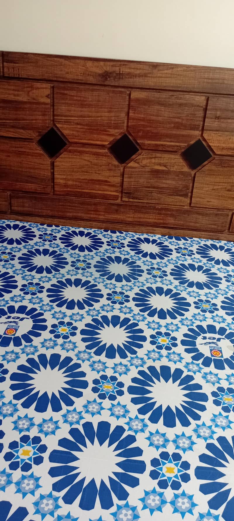 Bed without mattress 1