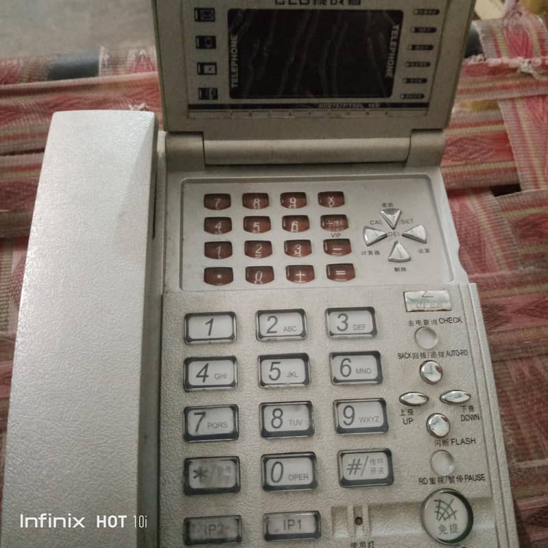 telefon 4