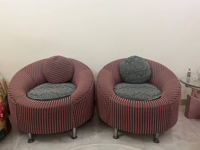 SOFA AND TABLES 7