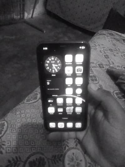 Apple iPhone 11 bypass 256 gb exchange possible