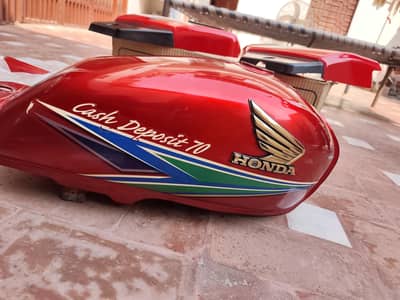 Fuel Tank CD 70 2013 Modal