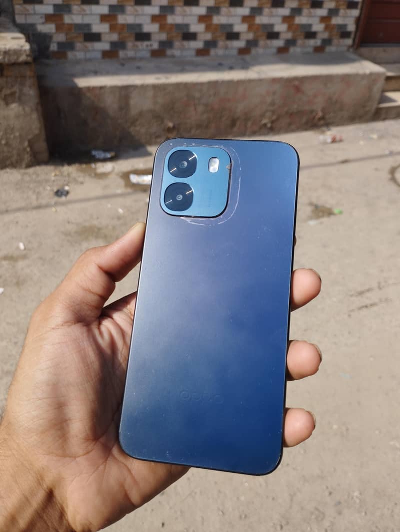 OPPO A6 0