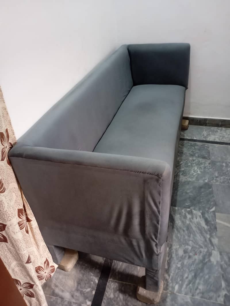 3 seater sofa 1