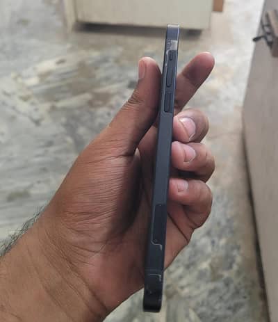 Apple iPhone 12 03304518201 Whatsapp