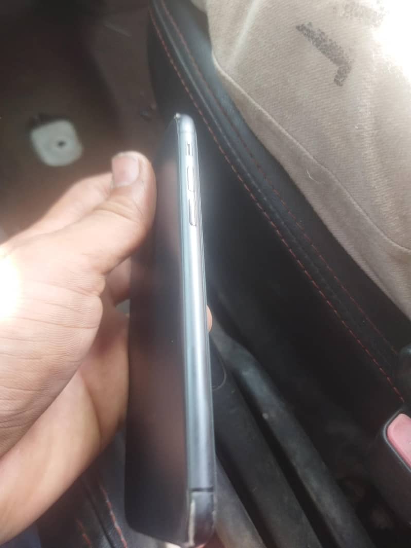 Apple iPhone X 2