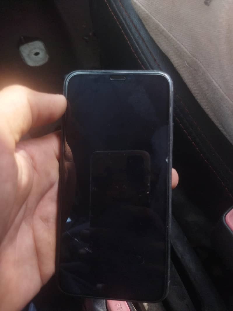 Apple iPhone X 5