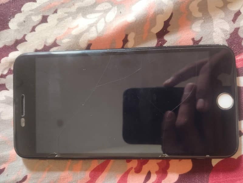 Apple iPhone 7 Plus 1