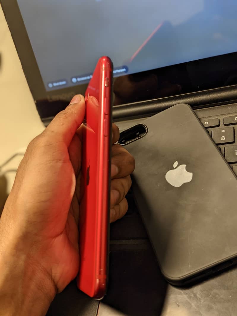 Apple iPhone SE 6