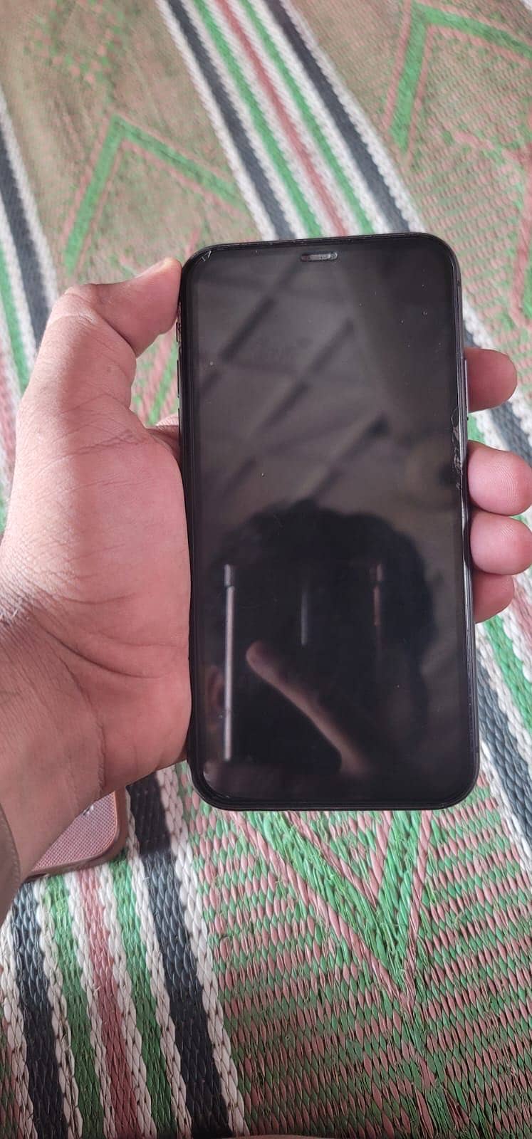 Apple iPhone 11 1