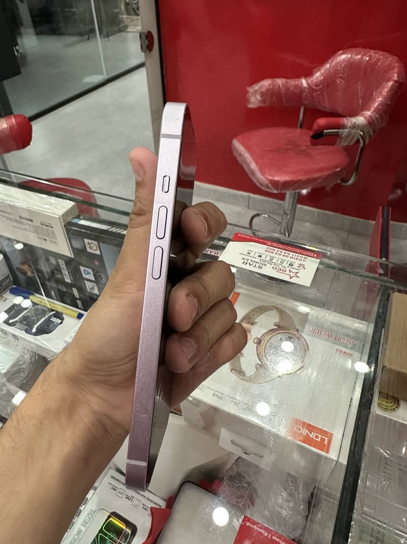 Apple iPhone 14 1