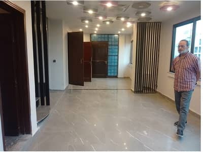 Brand New Office Area 1350 Square Feet Available For Rent In Gulberg 3 Lahore