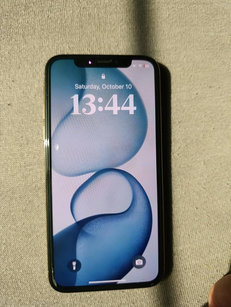 Apple iPhone XS 0