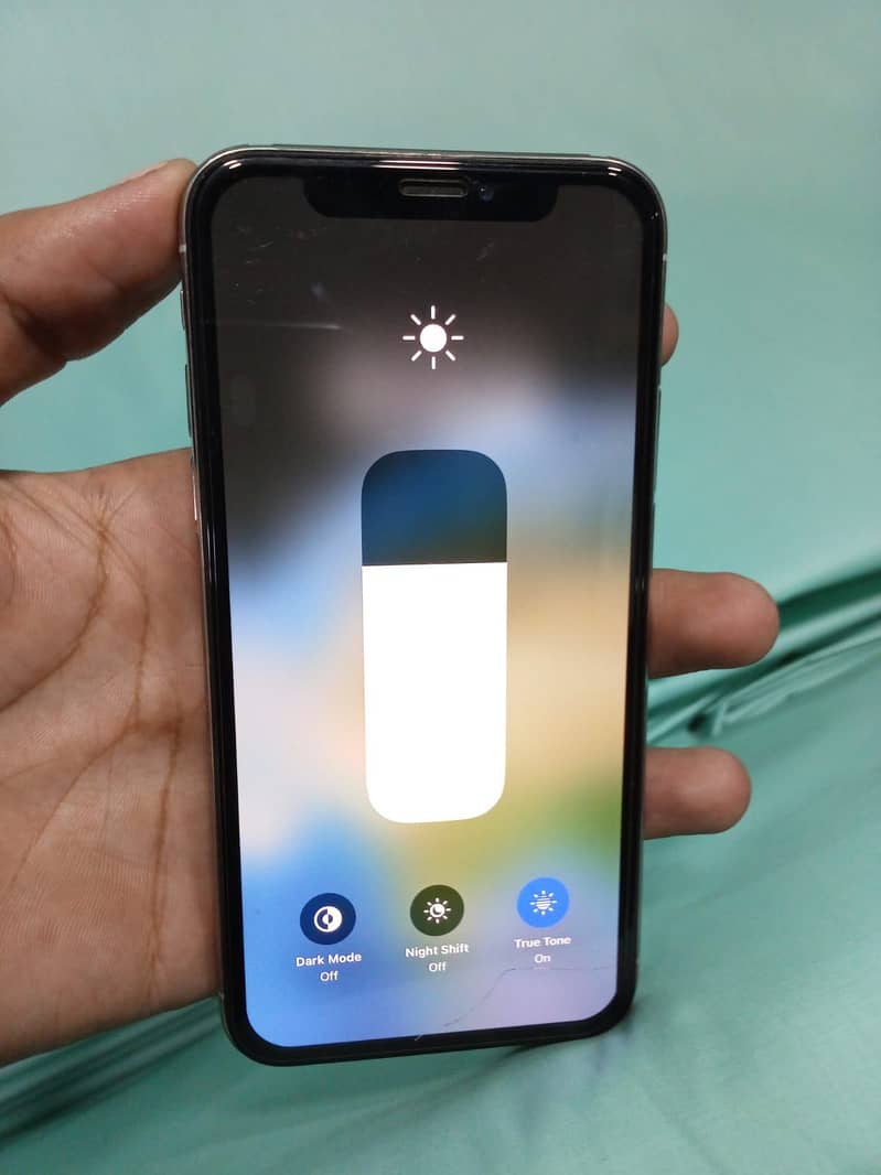 Apple iPhone X 2