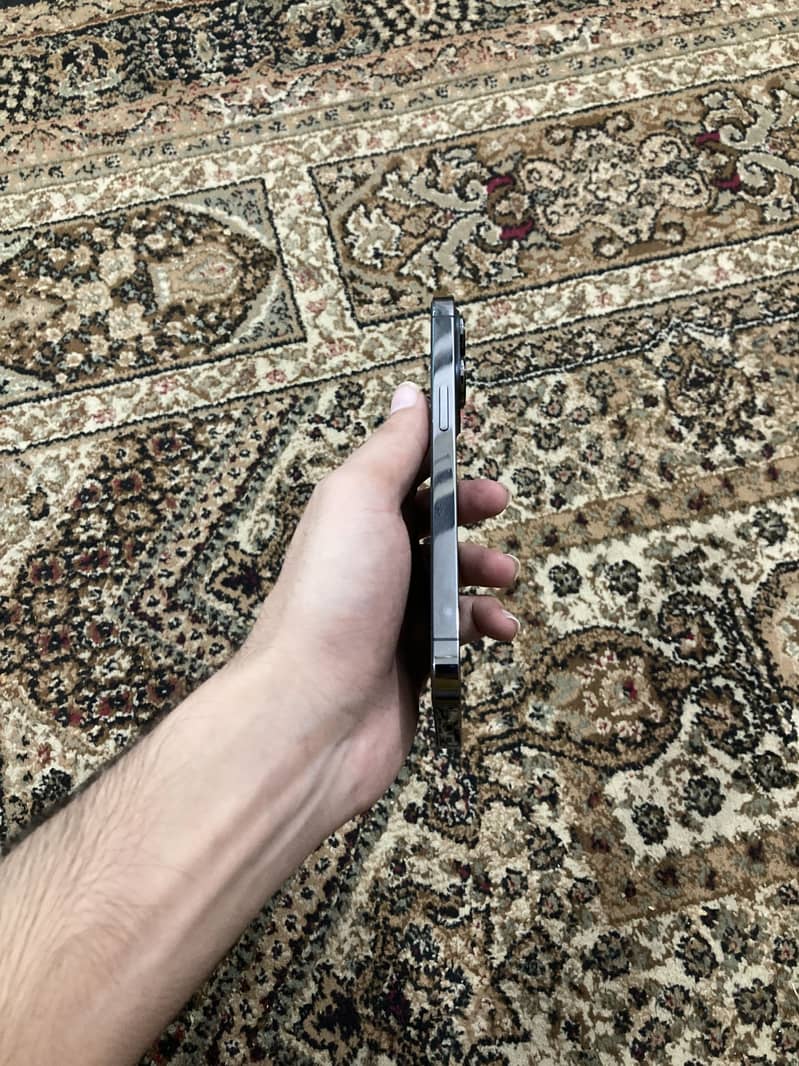 Apple iPhone 13 Pro 5
