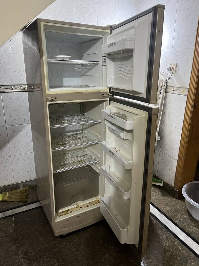 Dawlance Fridge 4