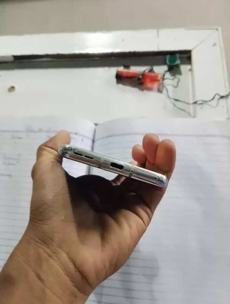 One Plus 8 global PTA 4