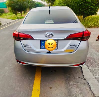 Toyota Yaris 1.5 CVT-I ATIV X 2021 model