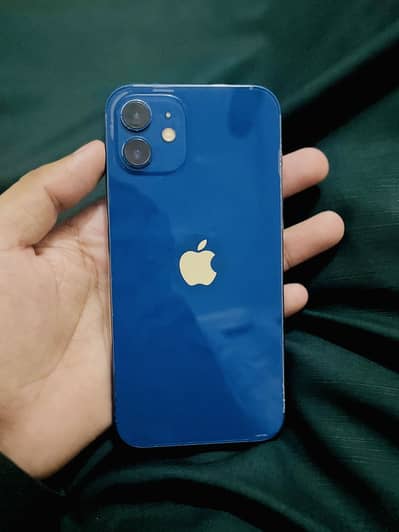 Apple iPhone 12