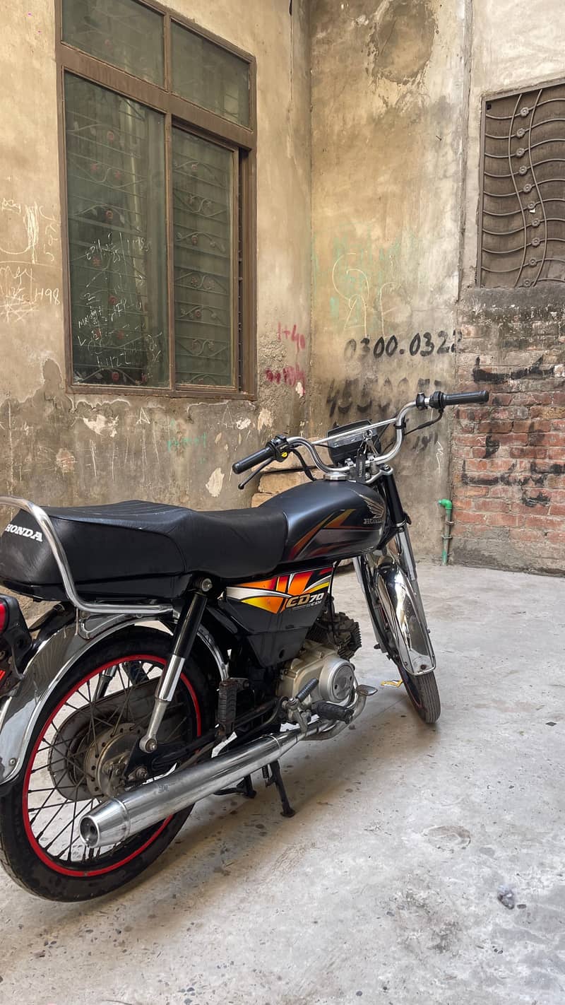 Honda cd70 3