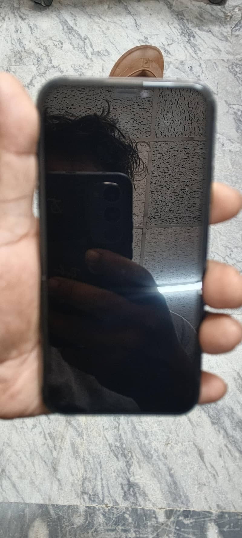 Apple iPhone 11 4