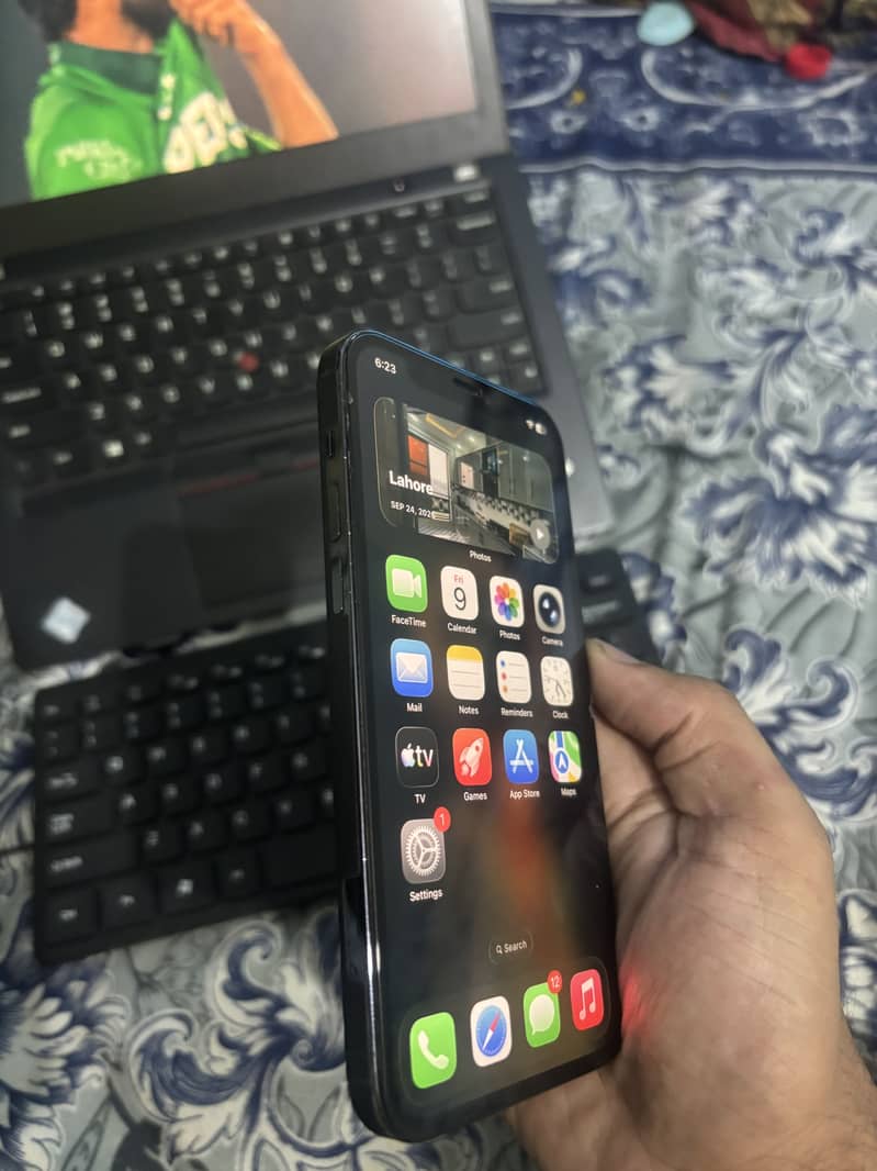 Apple iPhone 12 Pro 2