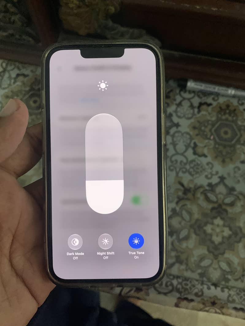 Apple iPhone 13 6