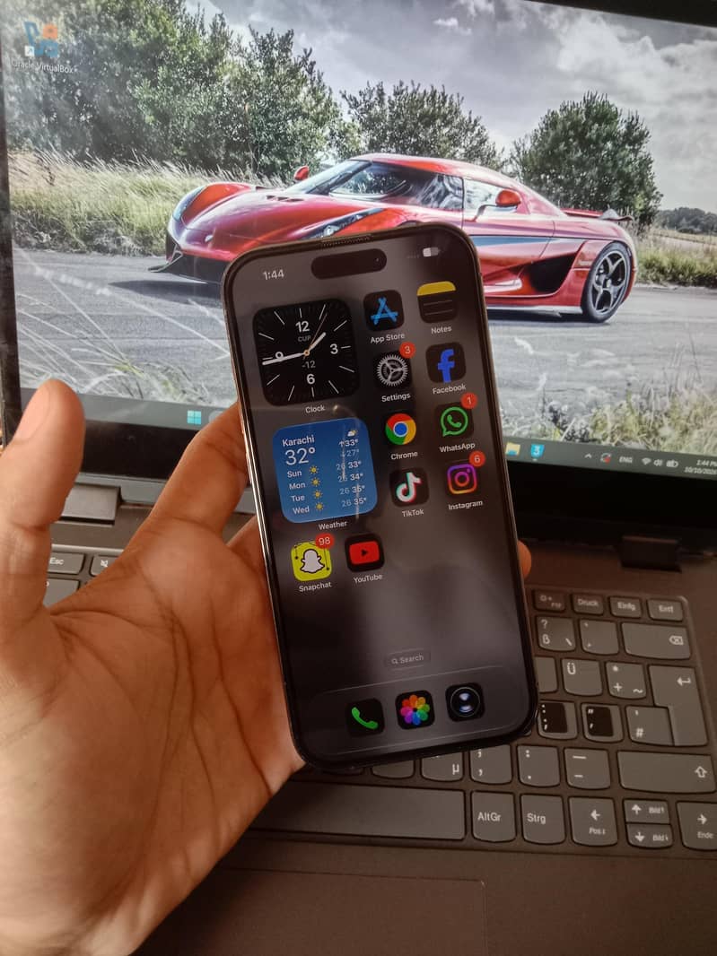Apple iPhone 14 Pro 1