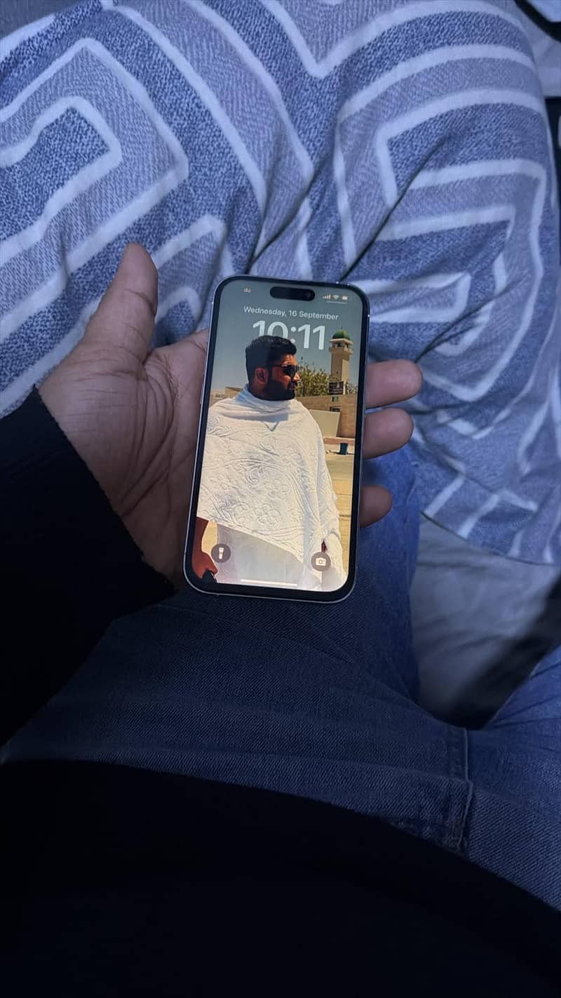 Apple iPhone 14 Pro 2