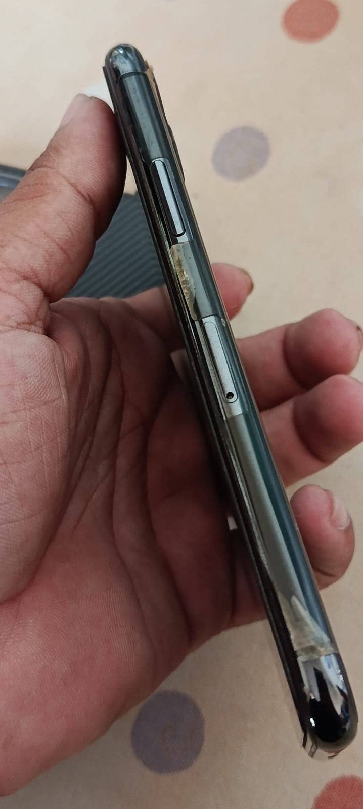 Apple iPhone 11 Pro 2