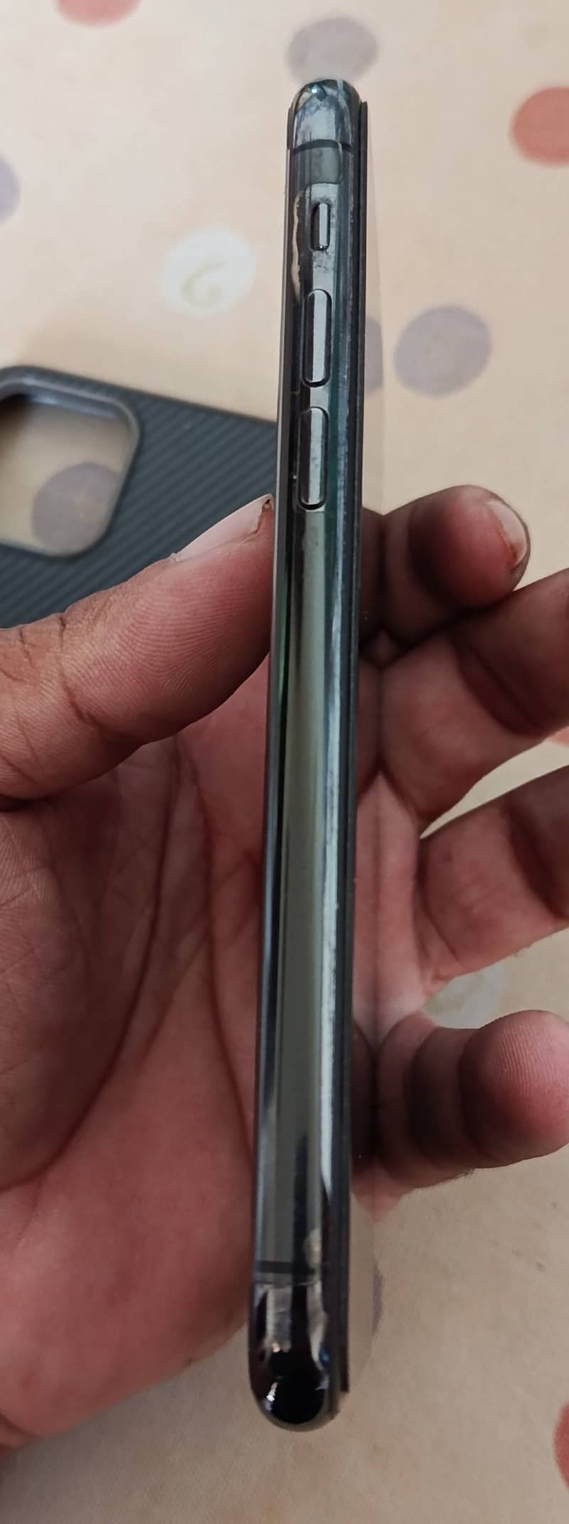 Apple iPhone 11 Pro 3