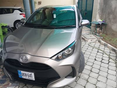 Toyota Yaris 2022 Bumper to Bumper in orgnal paint Garanted