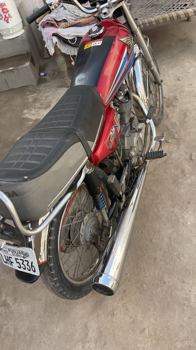 1982 model.   125 13