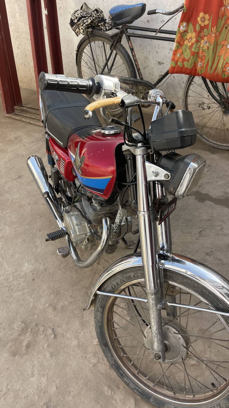 1982 model.   125 16