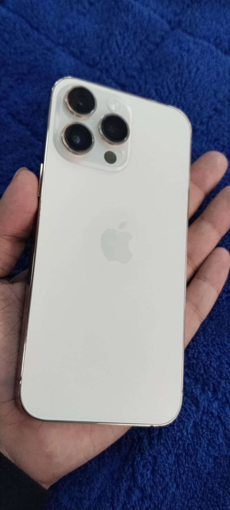 Apple iPhone 14 Pro Max 0