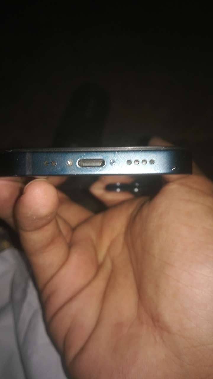 Apple iPhone 13 mini 3
