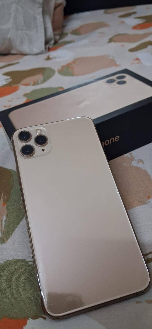Apple iPhone 11 Pro Max 2
